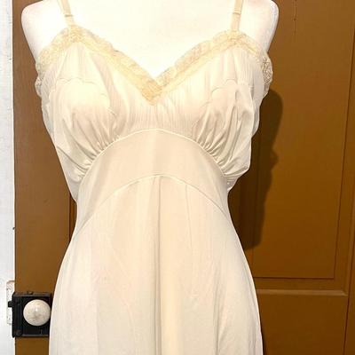 Vintage Slip