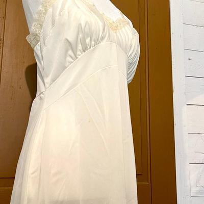 Vintage Slip