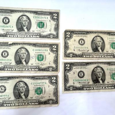 Five 1976 $2 Notes
