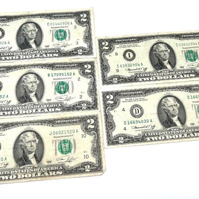 Five 1976 $2 Notes