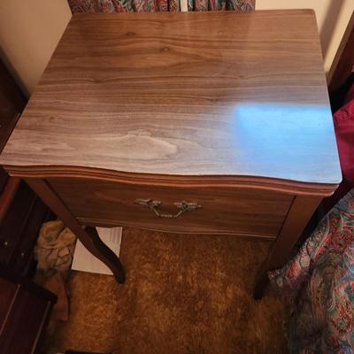 Fleetwood Zig Zag  Sewing machine with cabinet