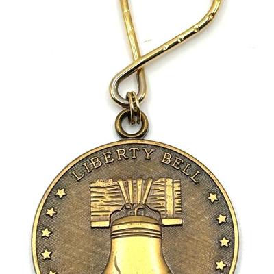 3 1976 America Pendants and an Alaska Token