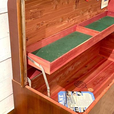 Lane Cedar Chest