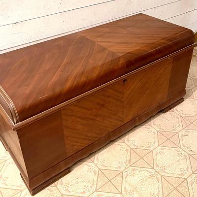 Lane Cedar Chest