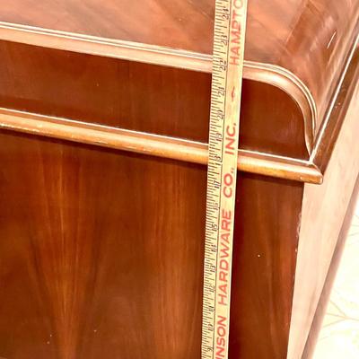 Lane Cedar Chest