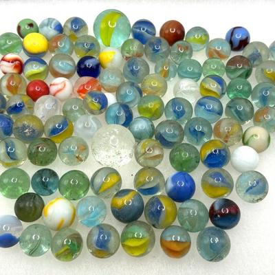 100 1970â€™s Era Marbles