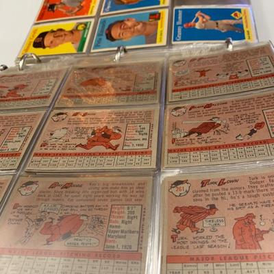 300 1958 Topps Baseball Cards CLEAN