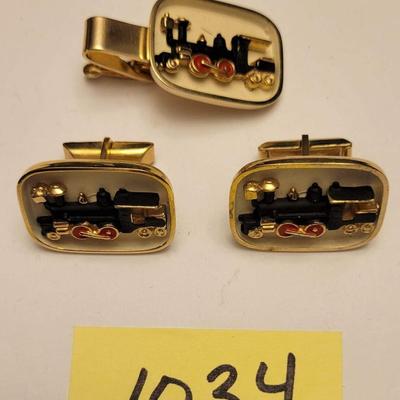 CUFFLINKS