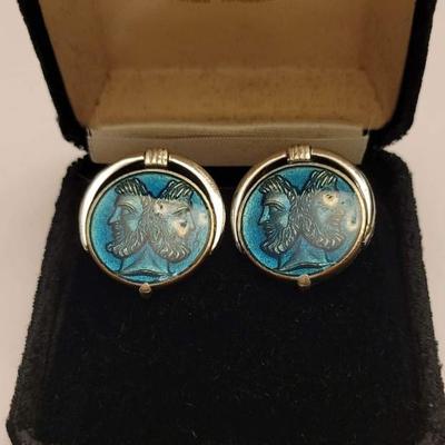 Cufflinks