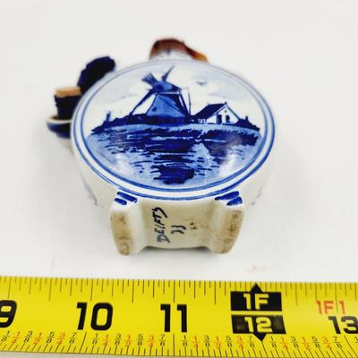 RYNBENDES APRICOT LIQUEUR DELFT HOLLAND WIND MILL DECANTER