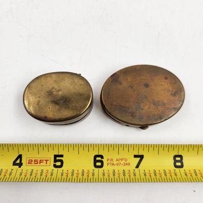 VINTAGE BRASS SNUFF / PILL ROUND CONTAINER