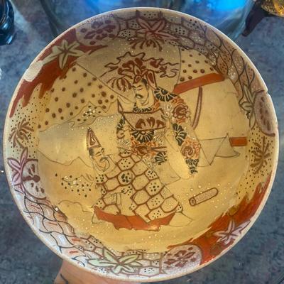 Antique Satsuma ware bowl 