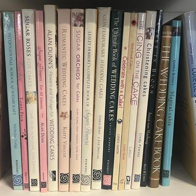 Cake Decorating Books