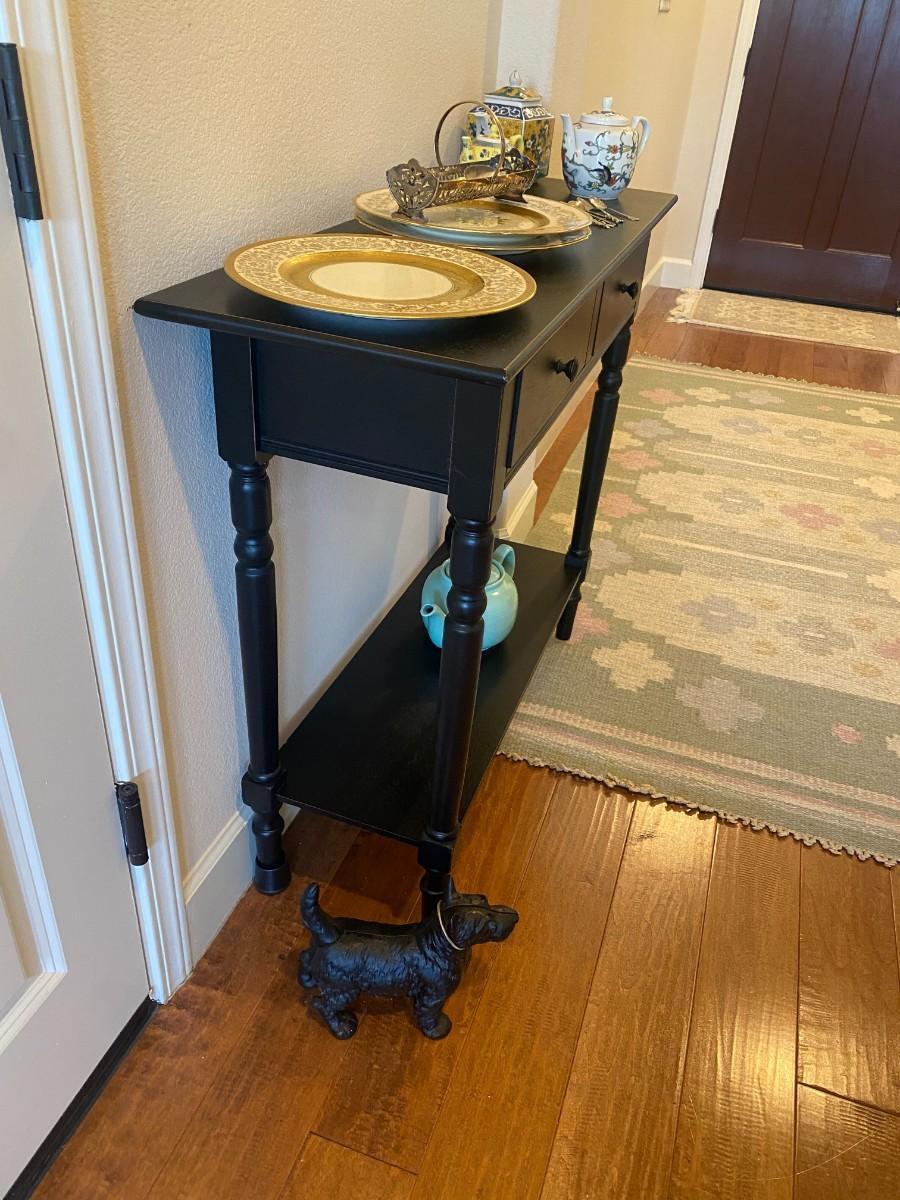 Console / Hall Table with Drawers and lower shelf