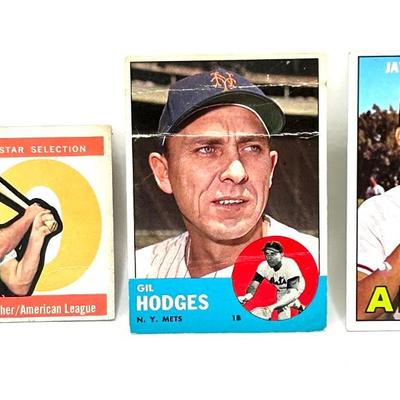 3 1960â€™s Baseball Cards