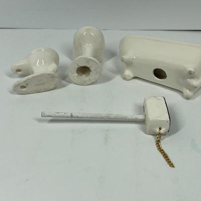 Dollhouse accessories