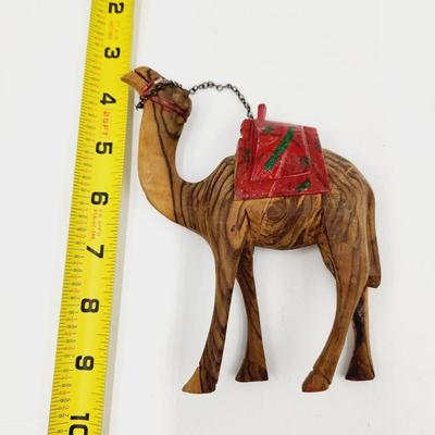 MID-CENTURY HOLY LAND OLIVE WOOD HAND CARVED CAMEL