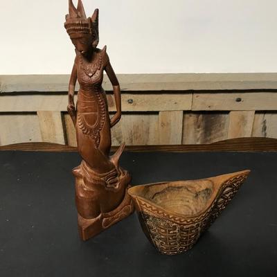 WOOD CARVING LOT