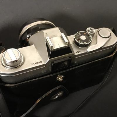 VINTAGE CAMERA