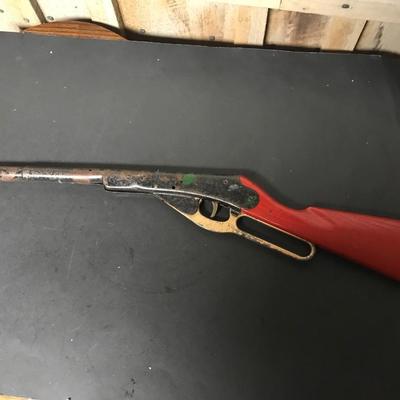 VINTAGE DAISY BB GUN