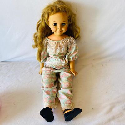 Dolls (LR-SL)