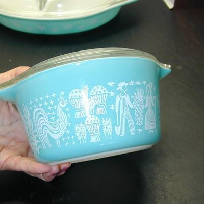 Vintage Pyrex Amish Butterprint Lot - Lot 727