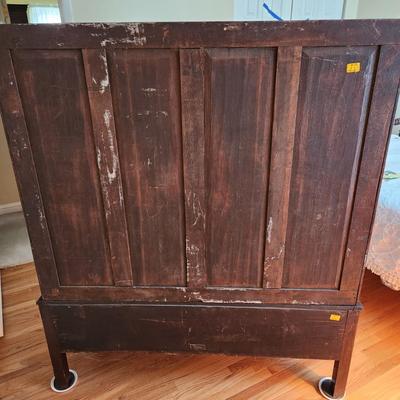Antique 1800's Armoire w key from England 54x23x63