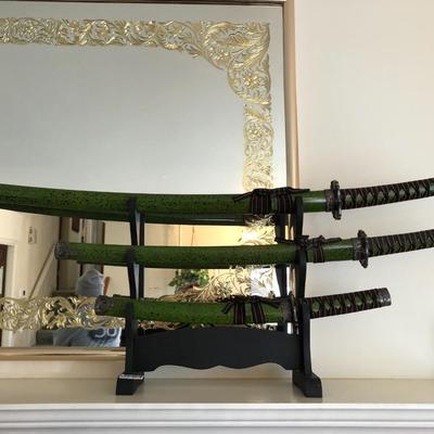 Three Samurai Swords w/Stand (Green) Lot #0794