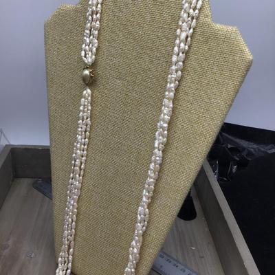 Gorgeous Pearl Necklace with Locking Clasp. ðŸ˜