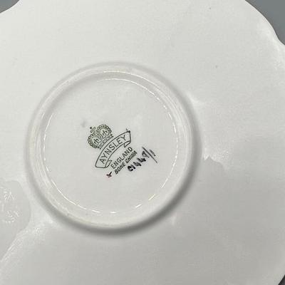 Retro Aynsley Bone China Floral Pattern Teacup & Saucer