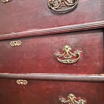 Vintage Chest of drawers