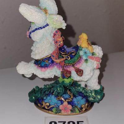 Hippily Hop Krinkle figurine