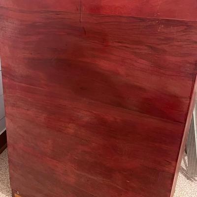 Red Cedar Chest of Drawers
