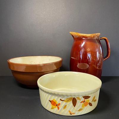 LOT 17: Stoneware & Pottery Bakeware: Hall Superior Casserole, Hull Glazed Pottery Pitcher & Unmarked Mixing Bowl