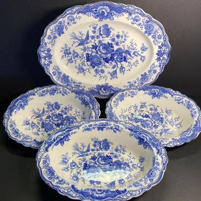 LOT 45C: Vintage Crown Ducal Bristol England Plate Blue and White Scalloped Edge