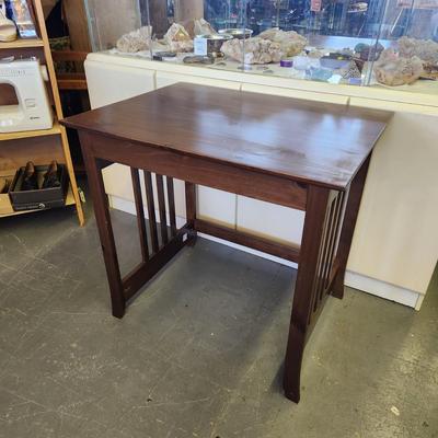 FUN MISSION STYLE DESK / TABLE