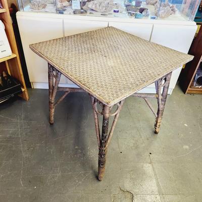 VINTAGE WICKER / BAMBOO TABLE