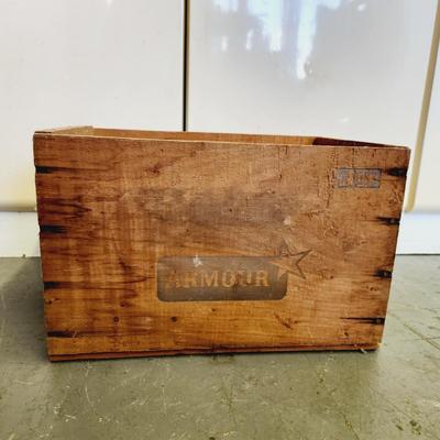 ANTIQUE BRAZILLIAN ARMOUR ROAST BEEF CRATE