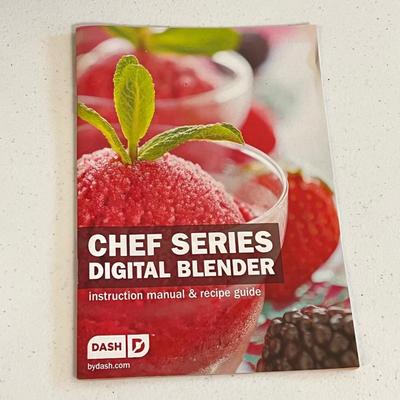 DASH ~ Chef Series Digital Blender ~ New
