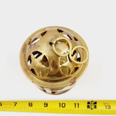 BRASS STAR HANGING CANDLE HOLDER