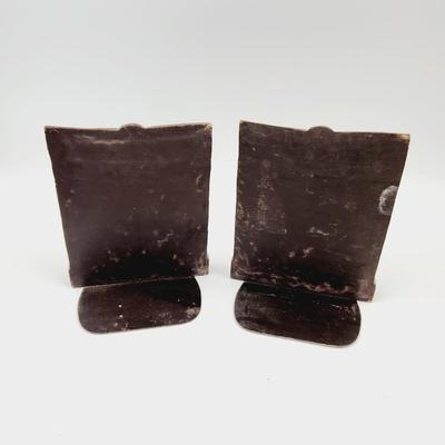 VINTAGE RESIN LEAF BOOK ENDS