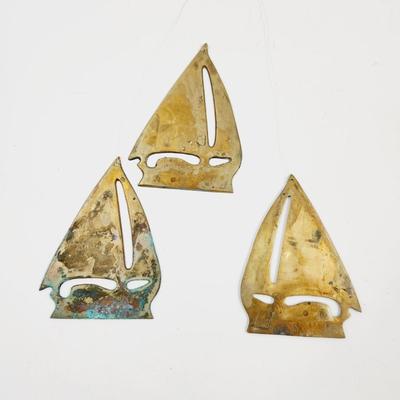 CUTE BRASS SAIL BOAT WIND CHIME