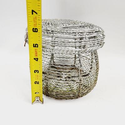 VINTAGE METAL EGG CARRIER W/ LID