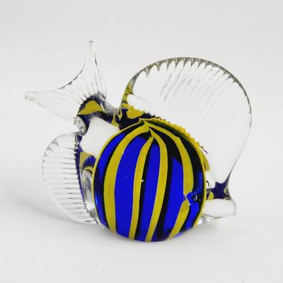 ART GLASS BLUE & YELLOW ANGEL FISH? UNSIGNED