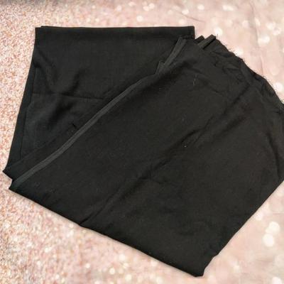 LIGHTWEIGHT BLACK FABRIC