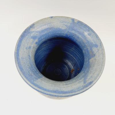 BEAUTIFUL BLUE & CREAM SIGNED POTTERY VASE