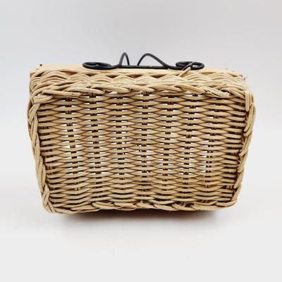 CUTE WROUGHT IRON HANDLE BASKET