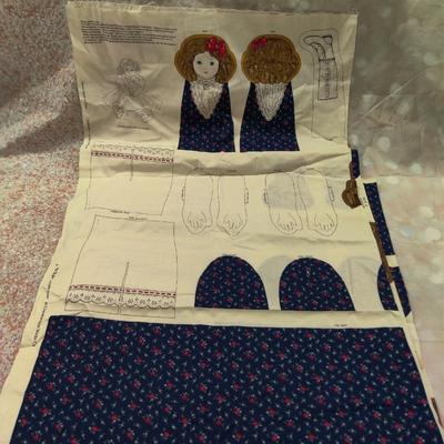 GOLDILOCKS - A STORYBOOK DOLL CRANSTON CUT AND SEW (3 DOLLS)