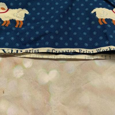 SUNBONNET SUE CRANSTON CUT AND SEW PANEL (2 PILLOWS)