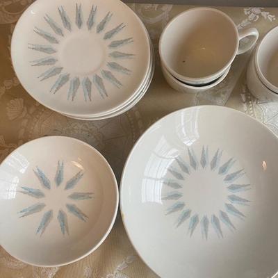 20 piece Set of Mid Century Modern serving ware plus bowls
